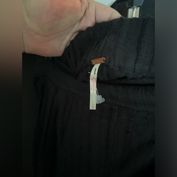 NWOT FREE PEOPLE Stay Cool Set In Black MSRP $98 Size L - Picture 14 of 16